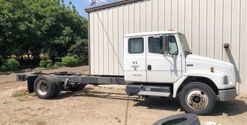 Freightliner FL60 year 1999 for sale in Chula vista, CA