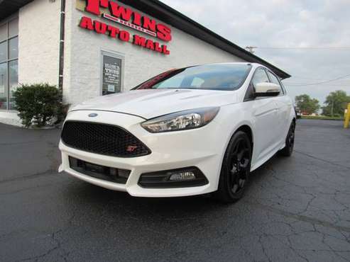 2017 Ford Focus ST Hatch - cars & trucks - by dealer - vehicle... for sale in Rockford, WI