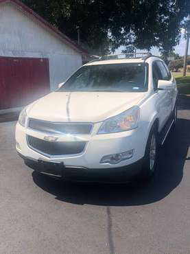 2012 Chevy Traverse LT *Loaded and New AC * for sale in Longview, TX