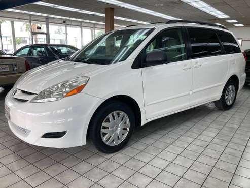 2008 Toyota Sienna (Financing Available) - cars & trucks - by dealer... for sale in Sacramento , CA