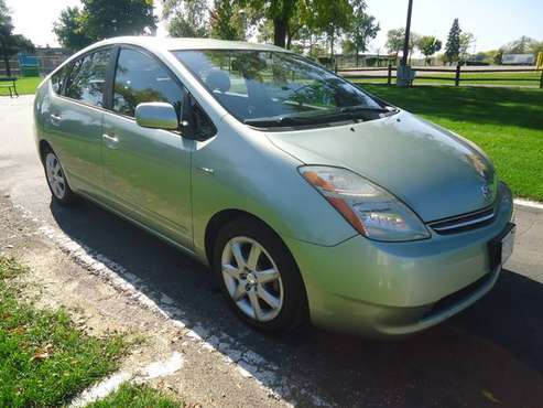 ****2007 TOYOTA PRIUS III **CLEAN TITLE** for sale in Saint Paul, MN