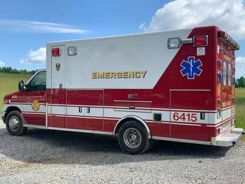 2007 Ford E450 PL Custom Ambulance - - by dealer for sale in Greeneville , TN
