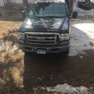 2005 F250 memorial weekend to haul your toys or camper - cars & for sale in Saint Paul, MN