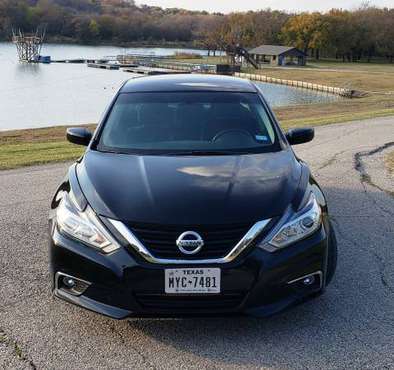 2016 Nissan Altima 3.5 V6 SR sports model Low Miles - cars & trucks... for sale in Waxahachie, TX