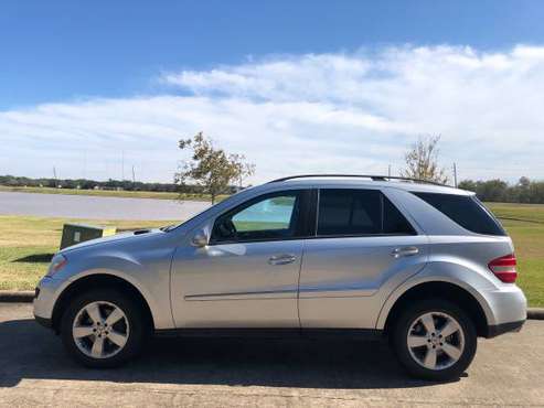 2006 Mercedes Benz ML500 - cars & trucks - by owner - vehicle... for sale in Sugar Land, TX