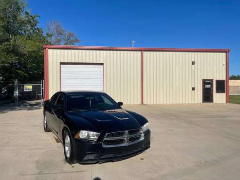2013 Dodge Charger SXT - - by dealer - vehicle for sale in Wichita, KS