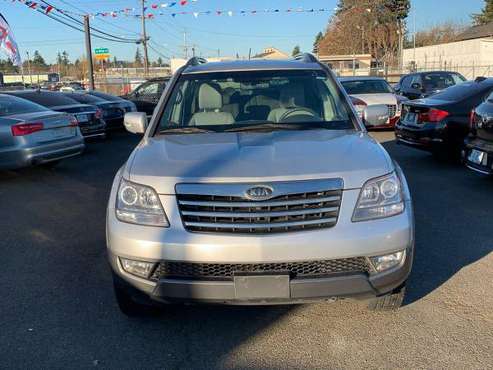 2009 Kia Borrego EX 4x4 4dr SUV Weekend Special - cars & trucks - by... for sale in Happy valley, OR