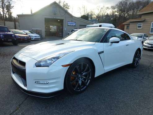 2013 NISSAN GT-R PREMIUM GTR - ONLY 12,000 MILES - CLEAN CARFAX! -... for sale in Worcester, MA