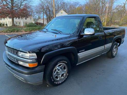 Chevrolet Silverado - cars & trucks - by owner - vehicle automotive... for sale in Norwalk, NY