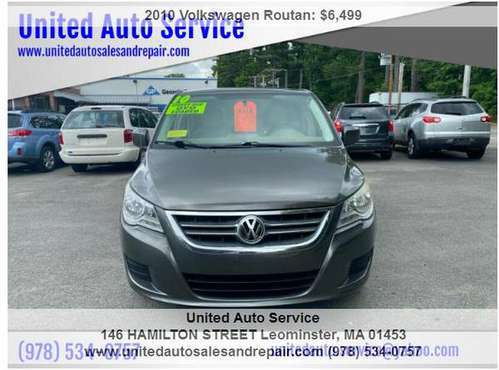 2010 Volkswagen Routan with only 110k ￼￼￼fully loaded rear view... for sale in leominster, MA