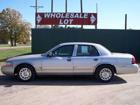 2004 MERCURY GRAND MARQUIS GS RUNS-DRIVES EXCELLENT for sale in Little Falls, MN