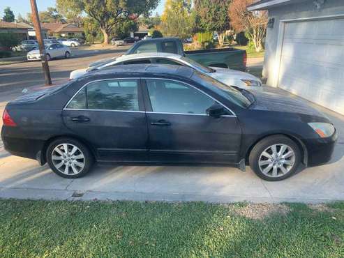 Honda Accord 2007 BLACK SUNDAY SPECIAL - cars & trucks - by owner -... for sale in Fresno, CA