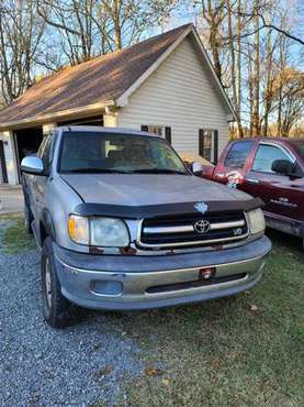 2001 Toyota Tundra 4x4 Truck - cars & trucks - by owner - vehicle... for sale in Mount Juliet, TN