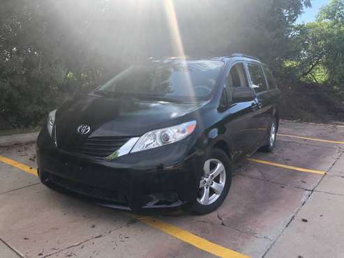 2013 toyota sienna for sale in Lincoln, NE
