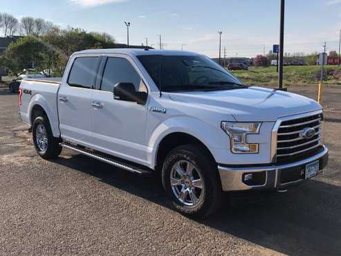 2017 Ford F150 XLT White for sale in Cottage Grove, MN