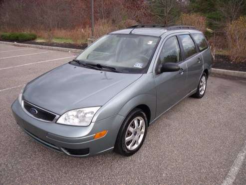 * 2005 Ford FOCUS Wagon ZXW * Clean Carfax * 100% Inside/Out! * -... for sale in Toms River, NJ