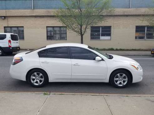 Nissan altima 2010 for sale in East Elmhurst, NY