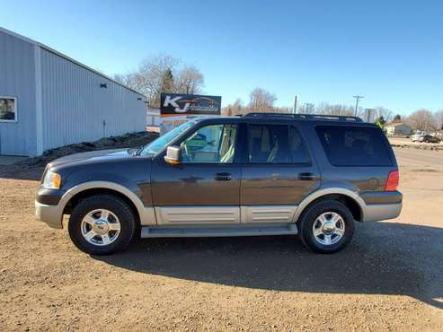 * 2006 Ford Expedition Eddie Bauer 4x4 * - cars & trucks - by dealer... for sale in Worthing, SD