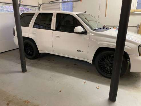 2007 Chevy Trailblazer SS - cars & trucks - by owner - vehicle... for sale in douglas, MA