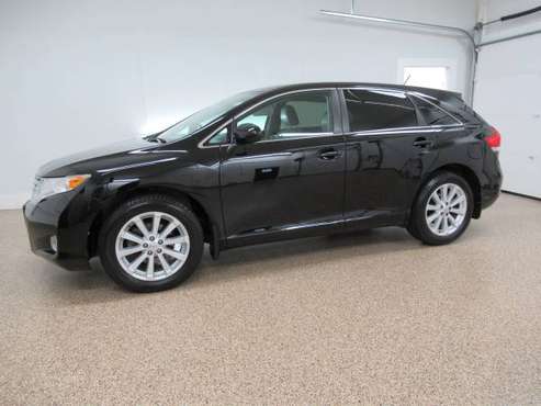 2011 Toyota Venza AWD - cars & trucks - by dealer - vehicle... for sale in Hudsonville, MI