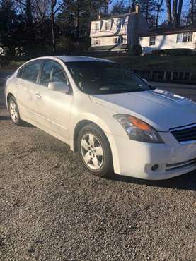 08 Nissan Altima 2.5.s By Owner - cars & trucks - by owner - vehicle... for sale in Hewitt, NJ