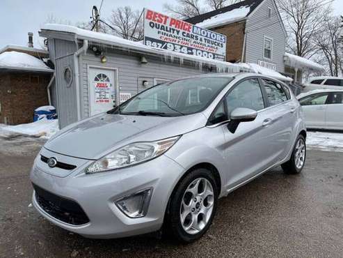 2011 Ford Fiesta - Automatic - Sporty - Runs and drives great - cars for sale in Palatine, IL