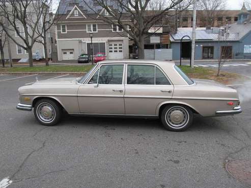 1970 Mercedes 280 S - cars & trucks - by dealer - vehicle automotive... for sale in Northampton, MA