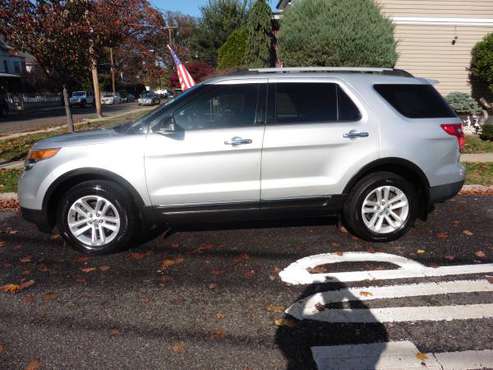 2013 FORD EXPORER XLT 4X4 , original owner 41,000miles - cars &... for sale in STATEN ISLAND, NY