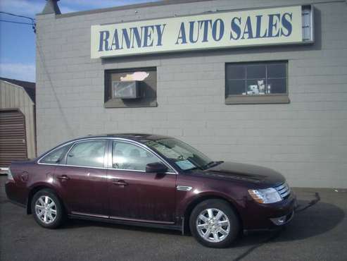 2009 Ford Taurus SE - cars & trucks - by dealer - vehicle automotive... for sale in Eau Claire, WI