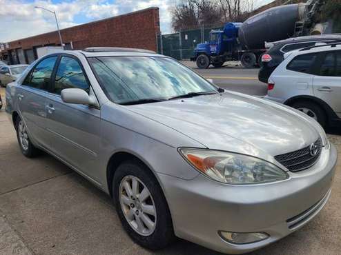 2004 Toyota Camry XLE 4 Cyl with Leather interior! for sale in Jamaica, NY