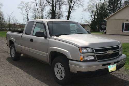 07 Chevy Silverado 1500 4X4 Z71 V8 Extended Cab - - by for sale in North Lima, OH