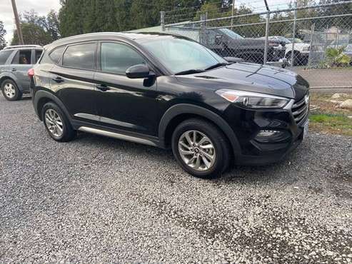 2017 Hyundai Tucson SE AWD with Dual Stage Driver And Passenger... for sale in Sweet Home, OR