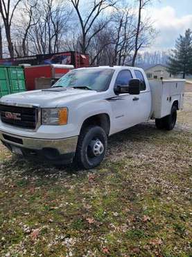 2013 GMC 3500 mechanics bed - cars & trucks - by owner - vehicle... for sale in Ewing, KY
