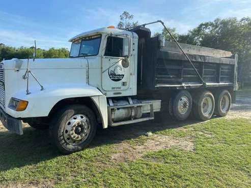 2000 Freightliner fld120 Dump Truck for sale in Bonneau, SC