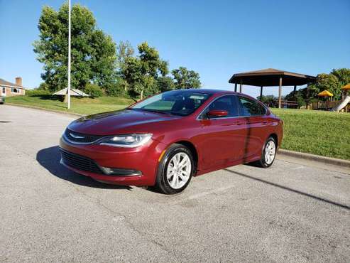 🌟2016 CHRYSLER 200 Limited 🌟 ONLY 32K - cars & trucks - by dealer -... for sale in Saint Louis, MO