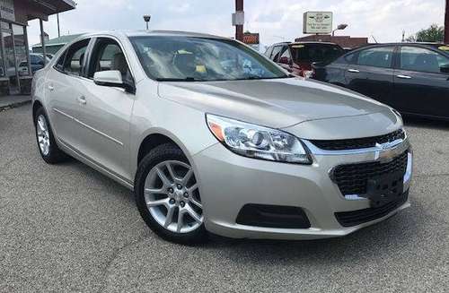 2015 Chevrolet Malibu 4dr Sdn LT-Roof-Like new-Warranty Included for sale in Lebanon, IN