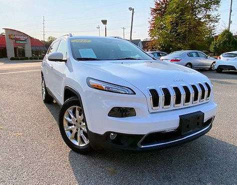 2015 Jeep Cherokee Limited 4WD-Like New-Warranty-Financing Available... for sale in Lebanon, IN