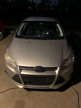 2012 Ford Focus (clean title) - cars & trucks - by owner - vehicle... for sale in Lawrence, KS