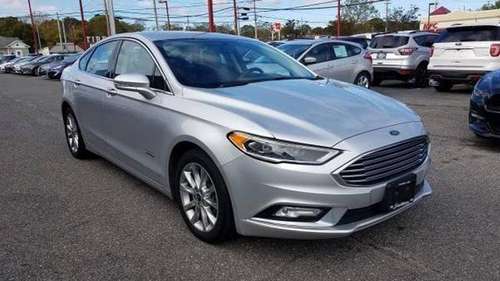 2017 FORD Fusion SE Luxury 4D Sedan for sale in Patchogue, NY