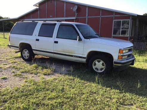 1996 CHEVY Suburban for sale in TX