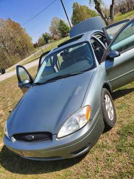 2007 Ford Taurus (Super Clean! for sale in Fancy Farm, KY