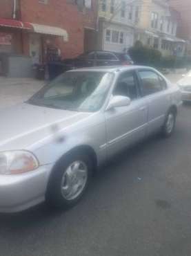 Honda civic 117 000 Miles clean for sale in Flushing, NY