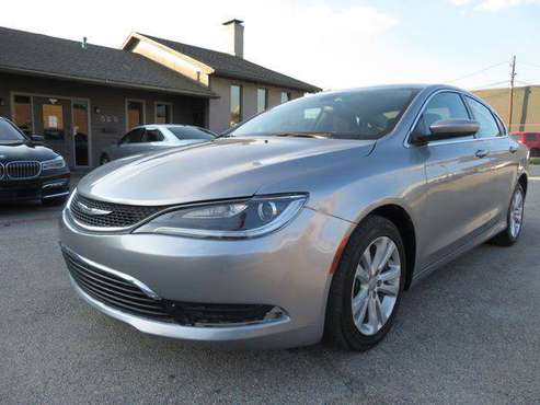 2015 CHRYSLER 200 LIMITED -EASY FINANCING AVAILABLE for sale in Richardson, TX