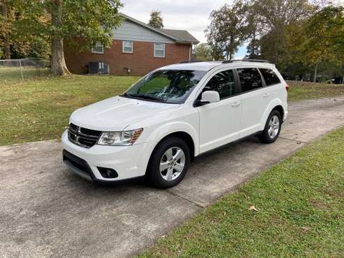 2012 Dodge Journey SXT - cars & trucks - by owner - vehicle... for sale in Raleigh, NC