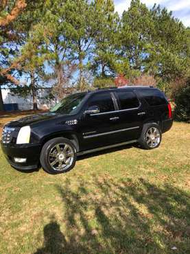 FOR SALE 2009 CADILLAC ESCALADE - cars & trucks - by dealer -... for sale in Huntsville, AL