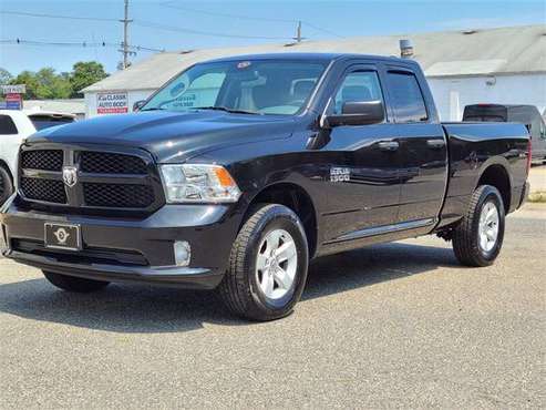 2017 RAM 1500 EXPRESS QUAD CAB 4X4 - cars & trucks - by dealer -... for sale in Lakewood, NJ