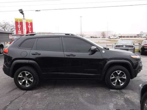 2014 Jeep Cherokee TrailHawk "$2999 Down" - cars & trucks - by... for sale in Greenwood, IN