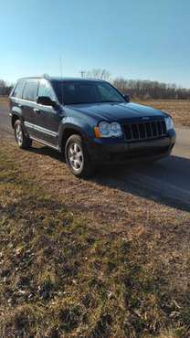 2008 Jeep Grand Cherokee 3 7L/4x4 Only 84, 000 miles! - cars & for sale in Carson City, MI