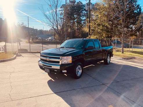 2011 Chevrolet Silverado 150 - cars & trucks - by dealer - vehicle... for sale in Peachtree Corners, GA