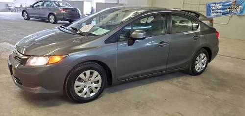 2012 Honda Civic LX, Automatic, Accident Free CarFax Vehicle - cars... for sale in Olathe, MO